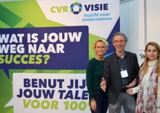 Marjolein Vis, Cor van Ruijven en Petra Eelman (CVR Visie). De stand was groter als symbool voor groei, persoonlijke ontwikkeling en het succes van het bedrijf dat door Cor is opgezet.